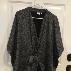 Gap Size Small jacket/wrap/tunic